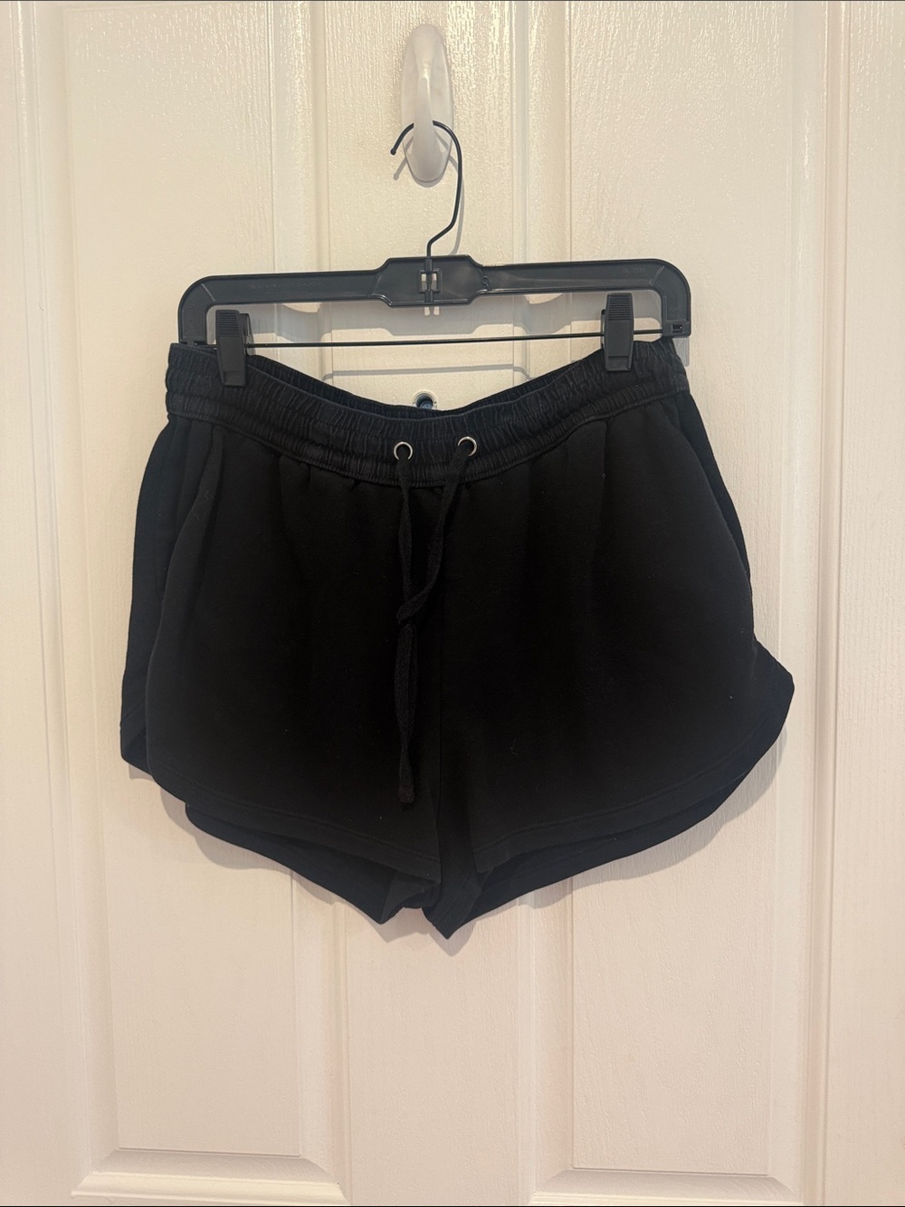 H&M basic shorts - Picture 2 of 5